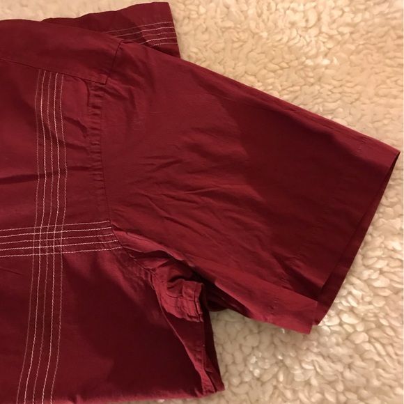 Kenneth Cole New York Short Sleeved Button Top, Color: Maroon, Size: XXL - Picture 2 of 5